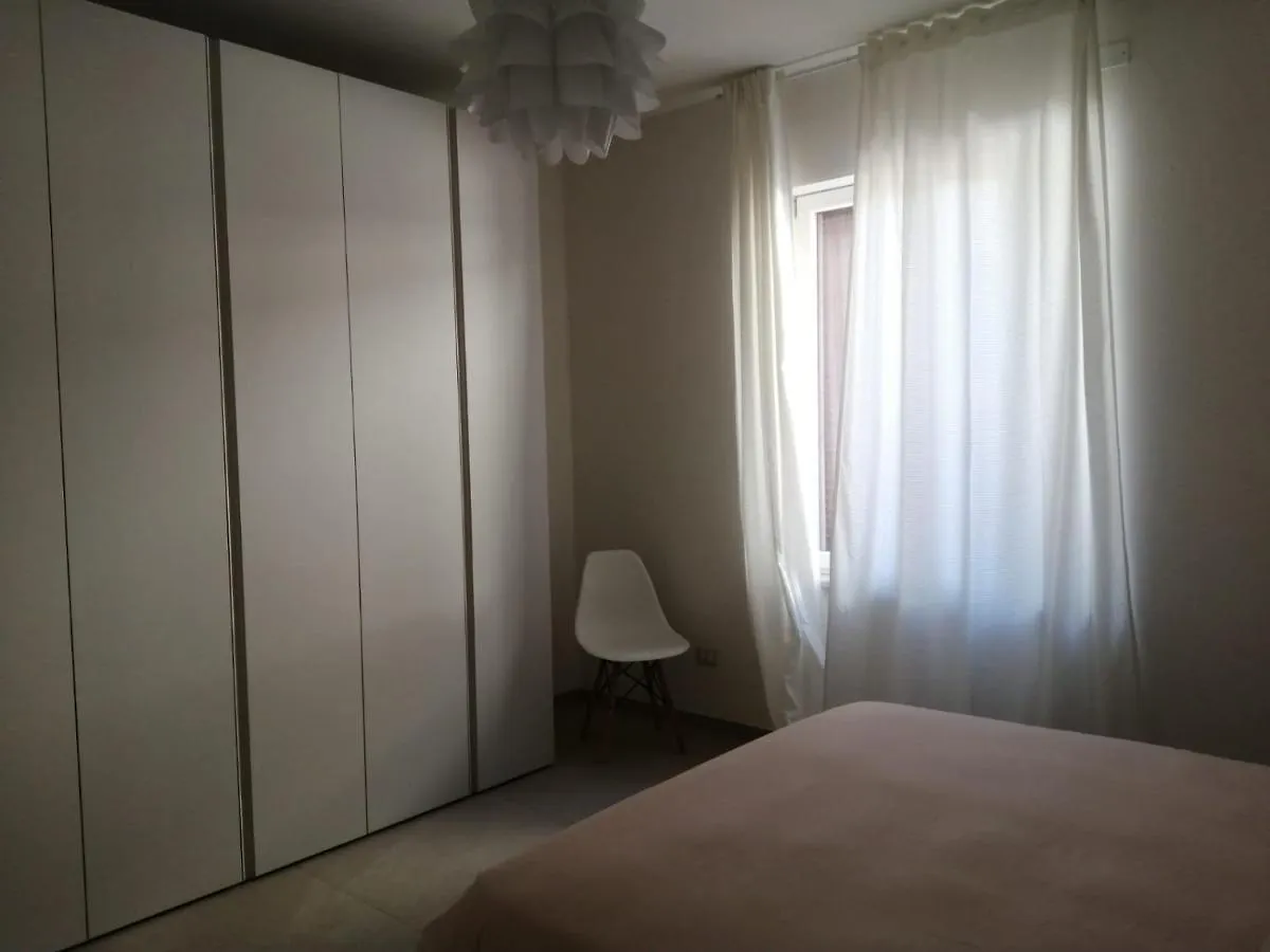 Maresol Apartment Carrara