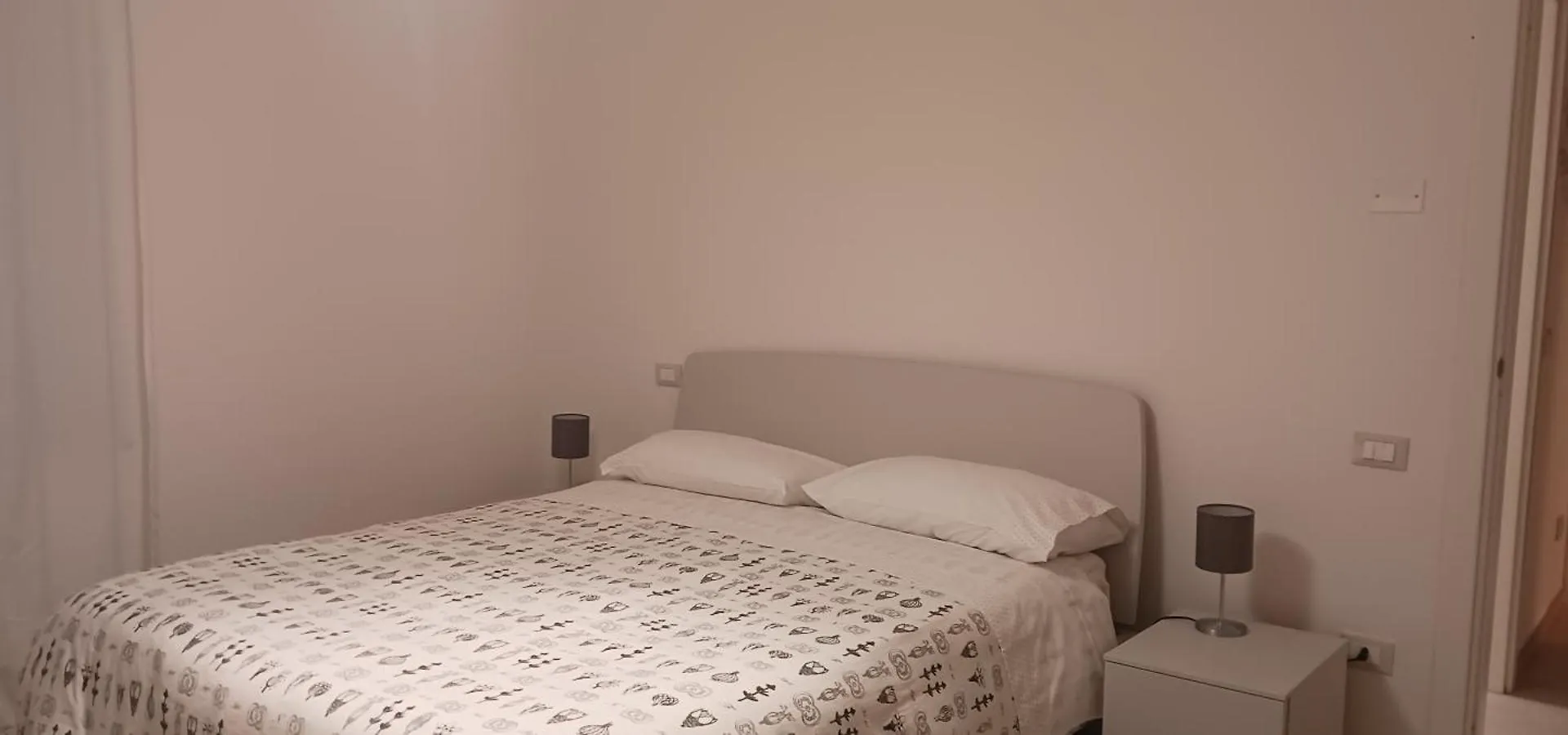 Maresol Apartment Carrara
